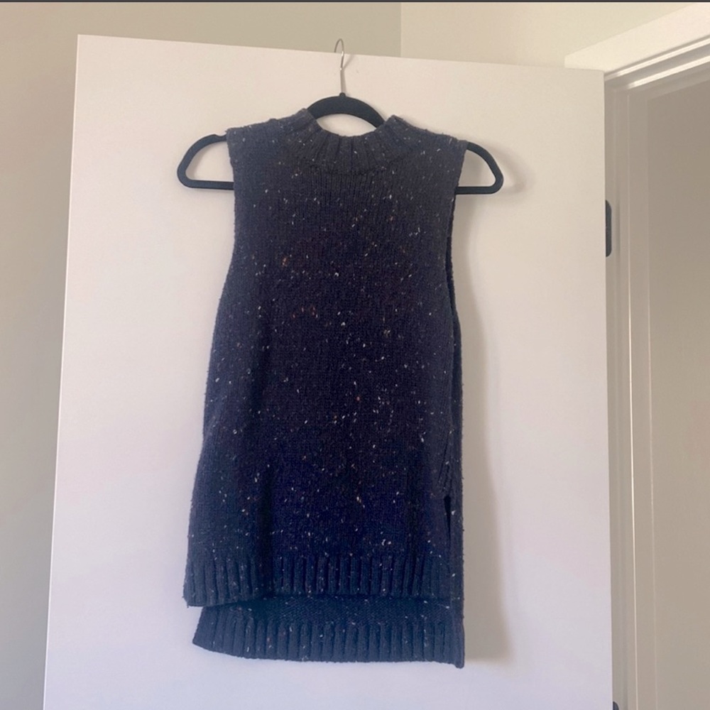 Abercrombie & Fitch Blue Sleeveless Sweater Top